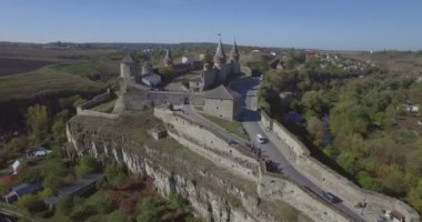 Hava kamera Kamianets-Podilsk kaleye statik