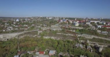 Kamera sinekler eski şehir Kamianets-Podilski doğru