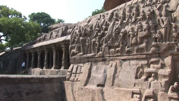 Carved monoliths at the Five Rathas complex in India — Stock Video