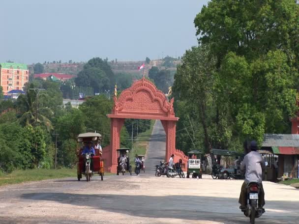 The Wat Krom Buddhist Temple — Stock Video