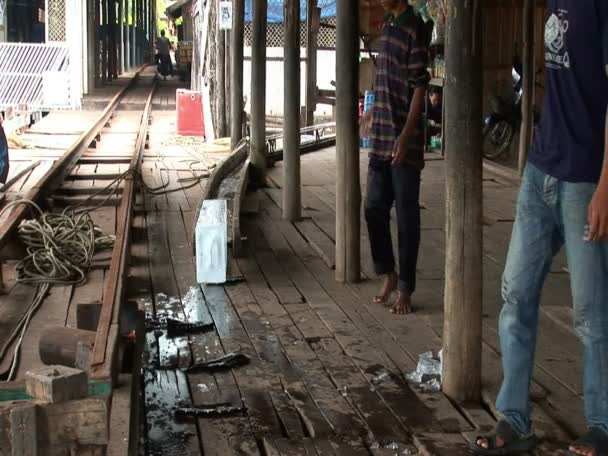 Sihanoukville wioska rybacka — Wideo stockowe
