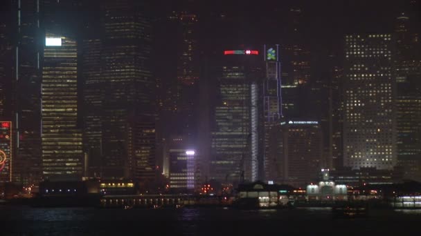 Χονγκ Κονγκ Skyline τη νύχτα — Αρχείο Βίντεο