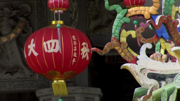 Chinese lantern Kuan Im Teng in Penang — Stock Video