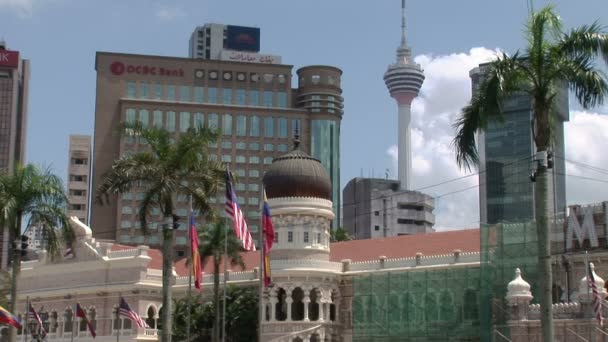 Вид на город с площади Мердека — стоковое видео