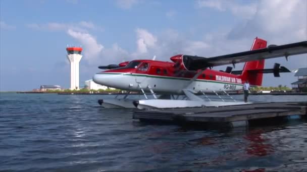 Maledivské Twin Otter hydroplán — Stock video