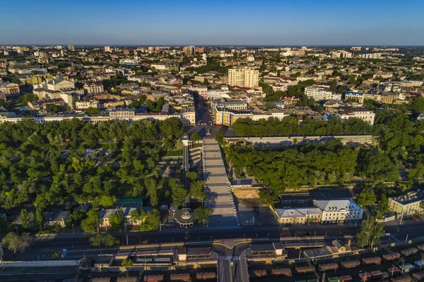Yükseltilmiş dron görüntü Potemkin merdivenleri Odessa — Stok fotoğraf