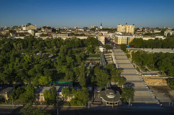 Yükseltilmiş dron görüntü Potemkin merdivenleri Odessa