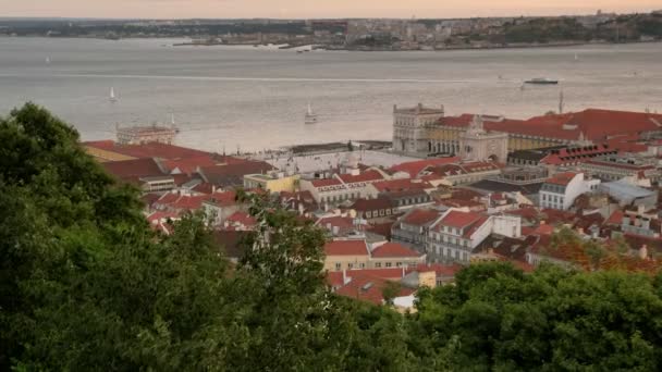 Podwyższony Klip Statyczny Rynku Handlowym Lizbonie Portugalia Zabrany Zamku Sao — Wideo stockowe