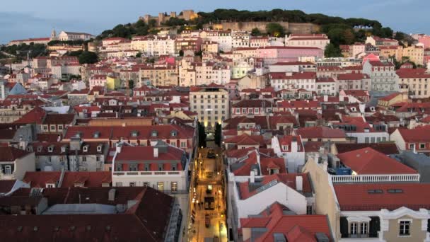 Statiskt Mittklipp Med Utsikt Över Hustaken Lissabon Mot Castelo Jorge — Stockvideo
