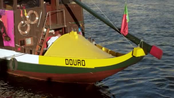 Porto Portugal Maio 2019 Panela Curta Barco Turístico Para Outro — Vídeo de Stock