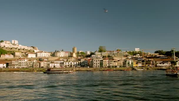 Brede Clip Van Populaire Gaia Promenade Als Rondvaartboot Varen Douro — Stockvideo