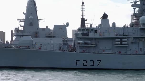 Close Tracking Clip Hms Westminster Whilst Docked Portsmouth Harbour Blustery — Stock Video