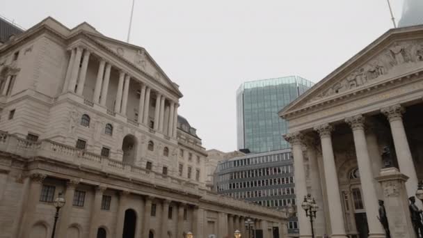 Pan Royal Exchange Banku Anglii Nudny Mglisty Dzień Szczyt Bishopsgate — Wideo stockowe