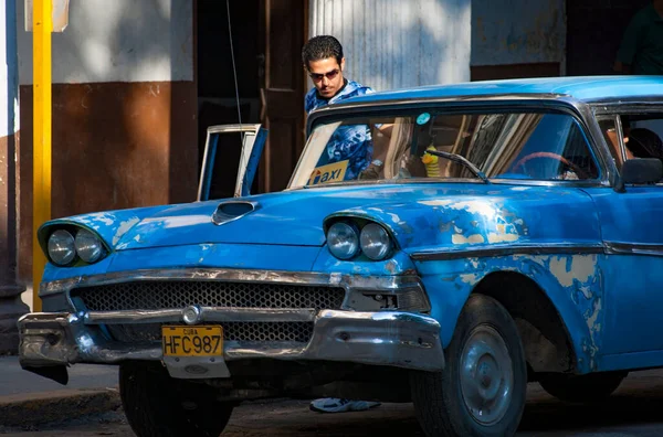 Detalles Coche Americano Clásico Habana Vieja Cuba —  Fotos de Stock