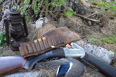 avcılık kavramı eski av tüfeği ile