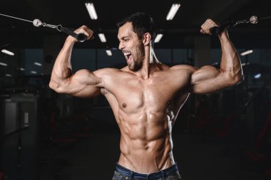 adam ağırlık eğitim spor salonu ekipman spor kulübü ile