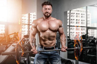 Diyet eğitim kas pompalama yakışıklı güç atletik erkek