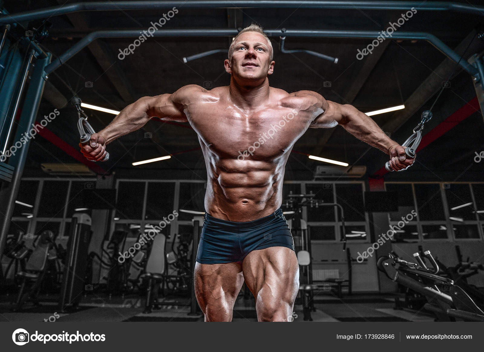 How to pump up the pectoral muscles 68 How to pump up the pectoral muscles 4