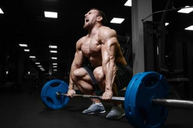 D ile kasları kadar pompalama acımasız güçlü vücut geliştirmeci atletik erkek