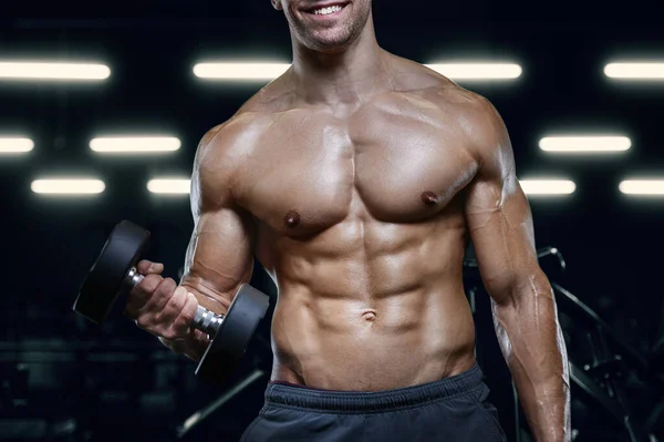 Bodybuilder Knappe Sterke Atletische Ruwe Man Oppompen Biceps Spieren Workout — Stockfoto