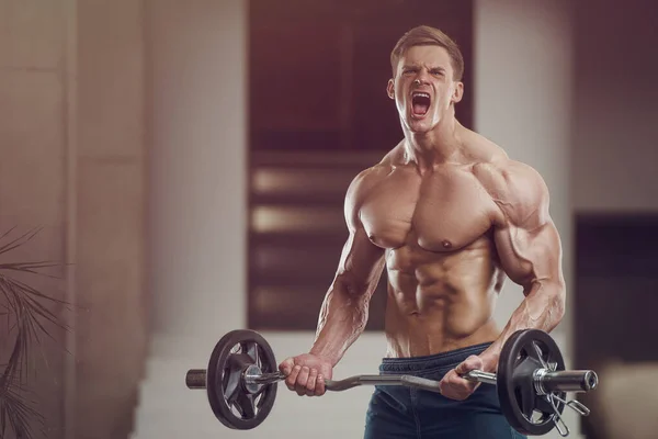 Bodybuilder Stilig Stark Atletisk Grov Man Pumpa Upp Muskler Biceps — Stockfoto