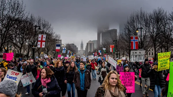 Marcha de Mujeres en Filadelfia —  Fotos de Stock