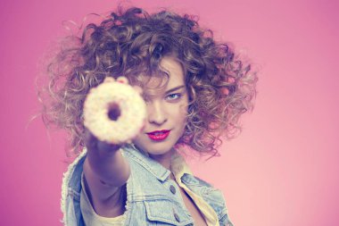 genç kadın yüzü çörek için 