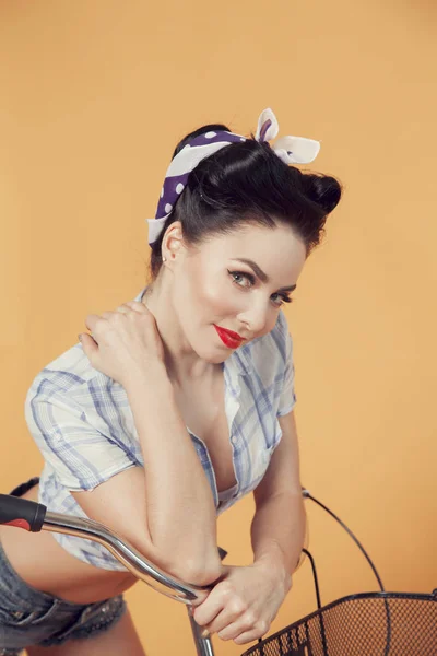 Retrato Uma Jovem Mulher Estilo Vintage — Fotografia de Stock