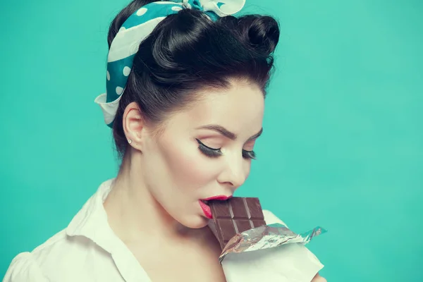 Fiatal Pin Stílus Harap Csokoládé — Stock Fotó