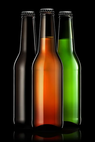 黒い背景に分離したビール瓶のセット — ストック写真