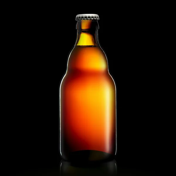 Μπουκάλι μπύρας ή μηλίτη που απομονώνονται σε μαύρο φόντο — Φωτογραφία Αρχείου