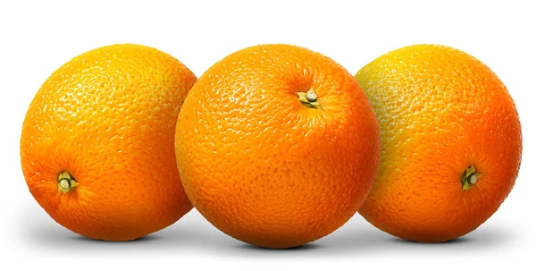 Groep oranje fruit geïsoleerd op witte achtergrond — Stockfoto