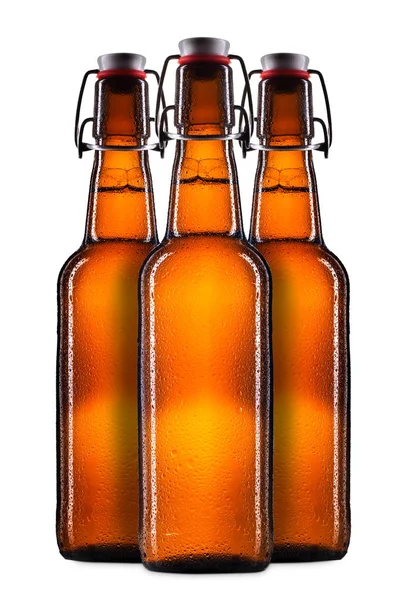 Set di bottiglie di birra su bianco — Foto Stock