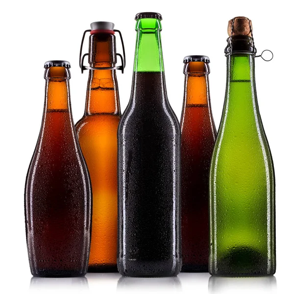 Σύνολο μπουκάλια μπύρας απομονωθεί孤立的啤酒瓶一套 — 图库照片