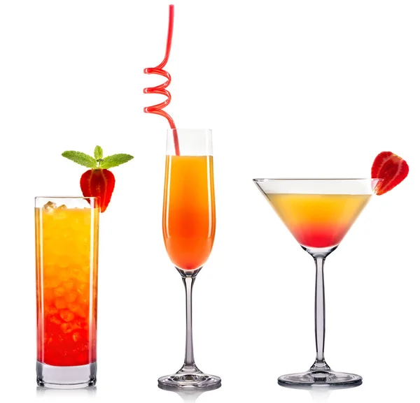 Mimosa cocktail geïsoleerd — Stockfoto