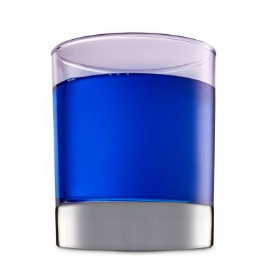 alkol beyaz zemin üzerine izole kokteyl