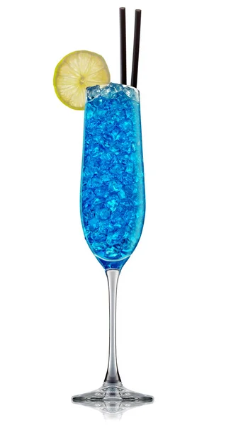 Alcohol cocktail geïsoleerd op witte achtergrond — Stockfoto