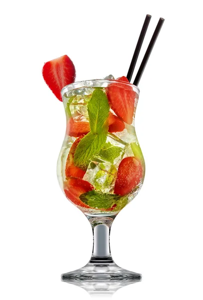 Cocktail alcolico isolato su sfondo bianco — Foto Stock