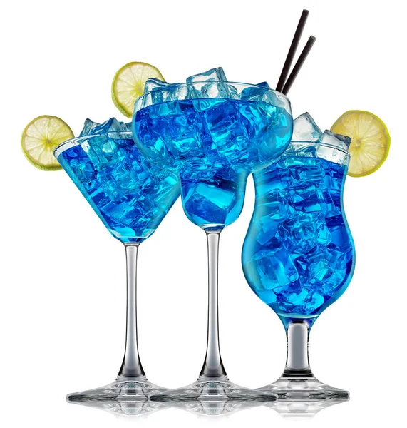 Alcohol cocktail geïsoleerd op witte achtergrond — Stockfoto