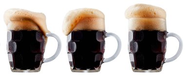 Kupa köpük soğuk karanlık bira