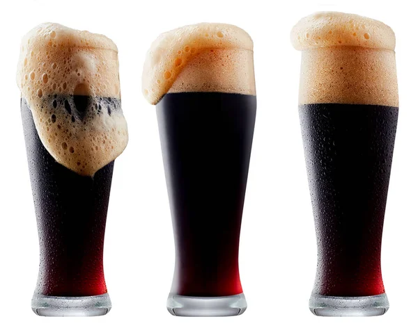 Кружка холодного тёмного пива с пеной — стоковое фото