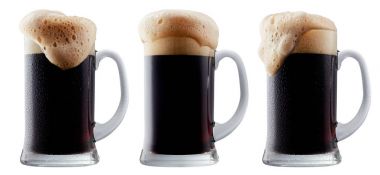 Kupa köpük soğuk karanlık bira