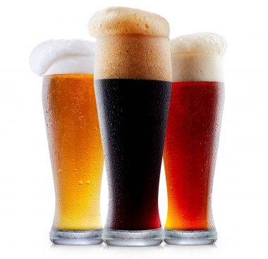 Köpük soğuk bira kupa topluluğu