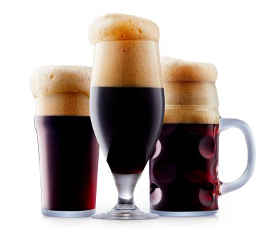 Kupa köpük soğuk karanlık bira