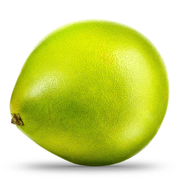 Groene pomelo vrucht geïsoleerd met uitknippad — Stockfoto