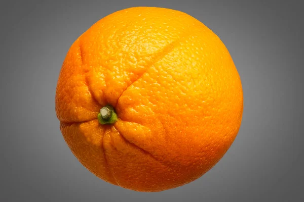 灰色の背景に分離された新鮮なオレンジ色の果物 — ストック写真