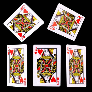 Siyah arkaplanda, kırpma yolu ile poker oynamak. Kumar ve kumarhane kavramı