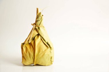 Doğadan gelen materyaller ambalaja uygulanır