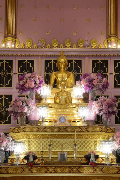 Phra buddha pradipavarodaya und phra buddha angkhiros noi — Stockfoto