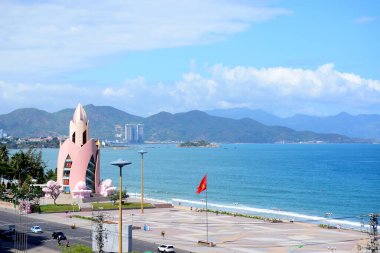 Nha Trang, Vietnam, 29 Şubat 2020: Tram Huong Kulesi, Nha Trang şehrinin sembolü olarak kabul edilir.